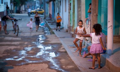 Trip to Cuba and Bahamas - Trinidad | Lens: EF85mm f/1.8 USM (1/50s, f2.5, ISO1600)